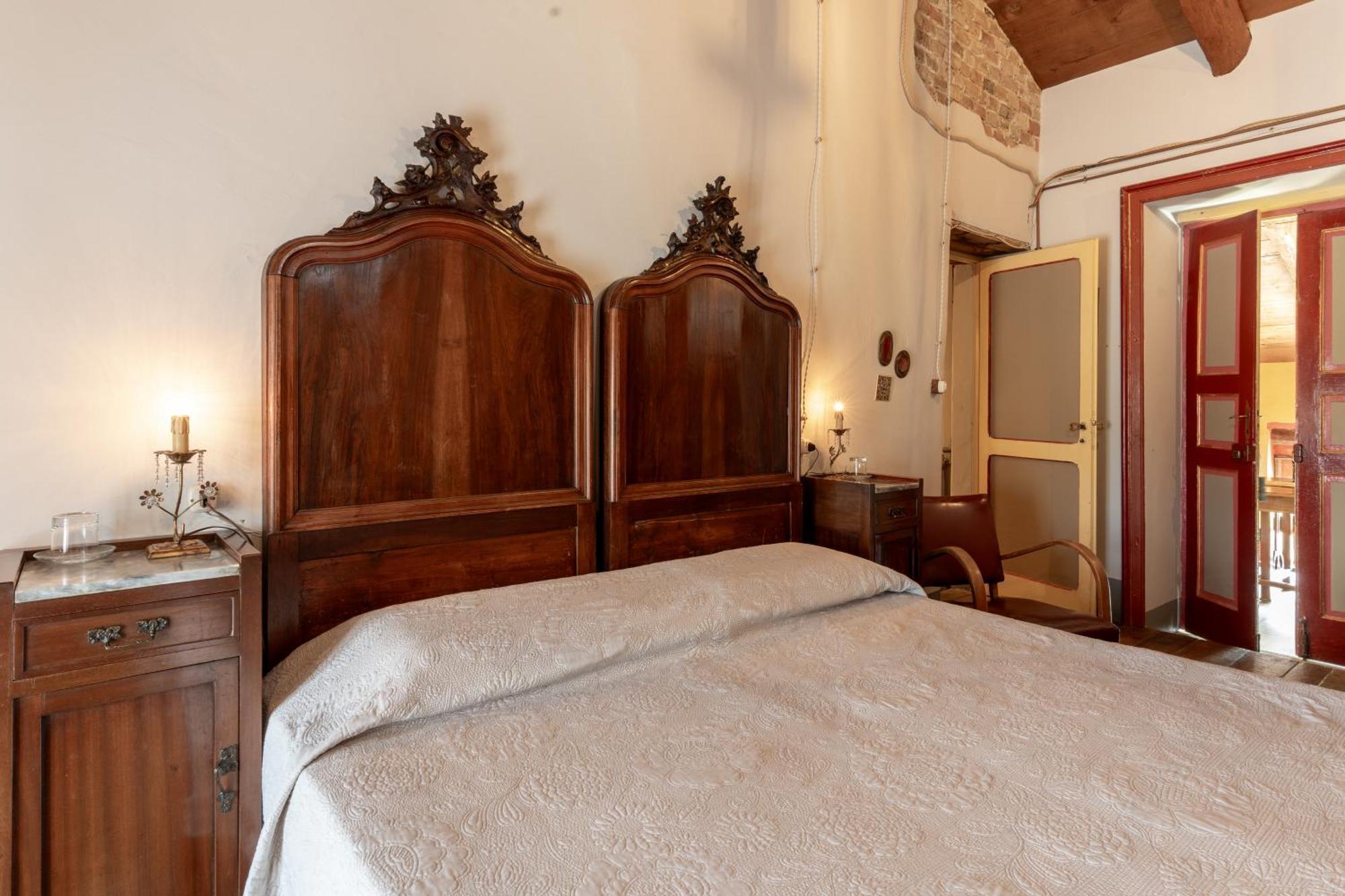 Borgo Casa Scaparone Villa อัลบา ภายนอก รูปภาพ