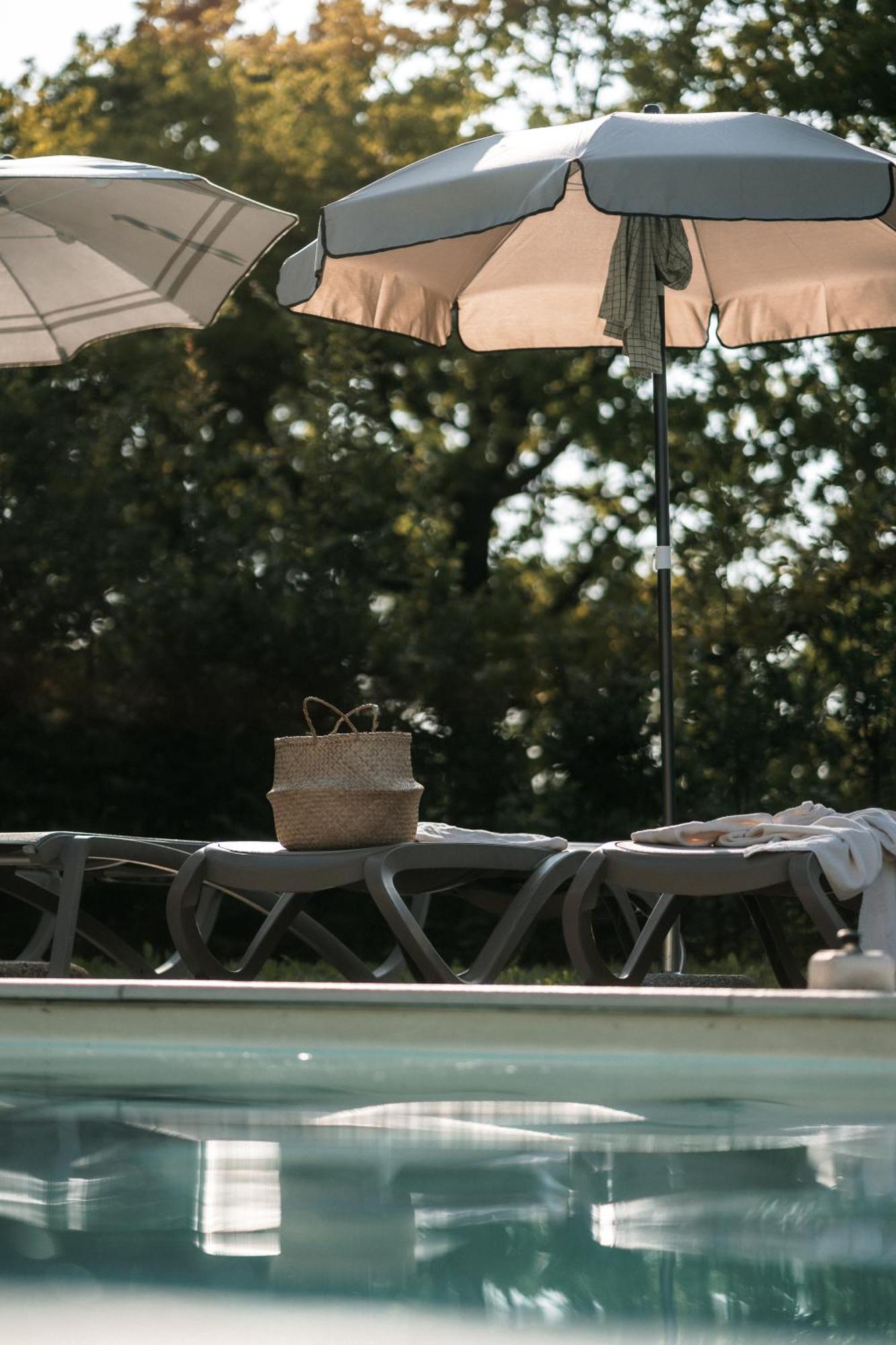 Borgo Casa Scaparone Villa อัลบา ภายนอก รูปภาพ