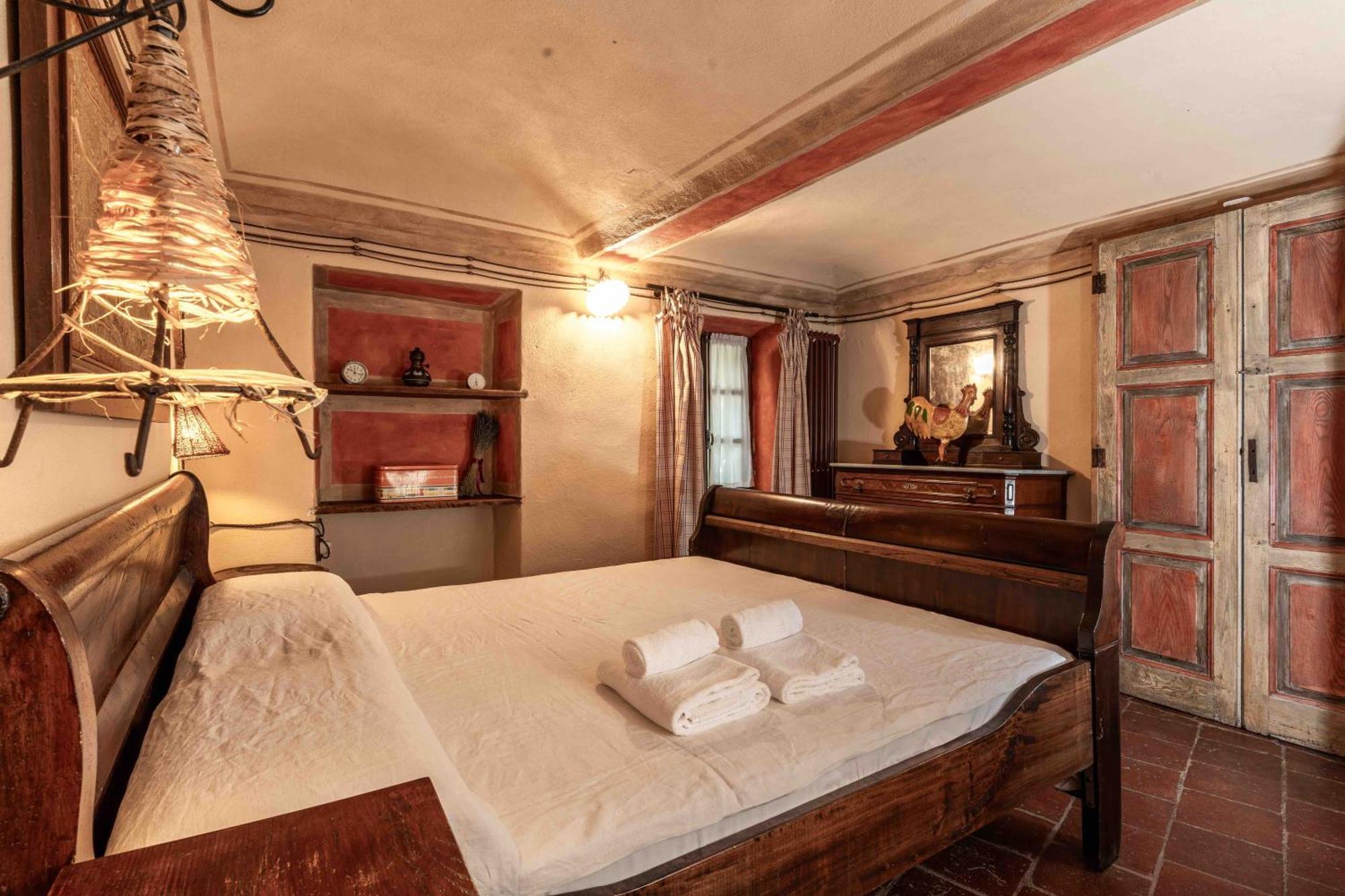 Borgo Casa Scaparone Villa อัลบา ภายนอก รูปภาพ